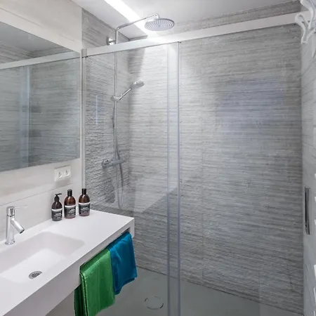 Alosa-terrace-groundfloor Flat-pool-garden