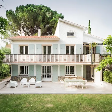 Alosa-terrace-groundfloor Flat-pool-garden